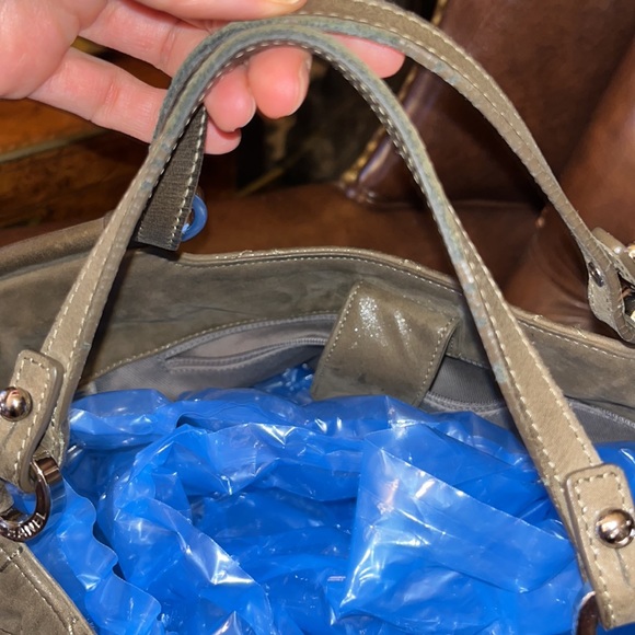 Chanel CC Sea Hit Tote Quilted Iridescent Calfskin Large - Picture 10 of 16